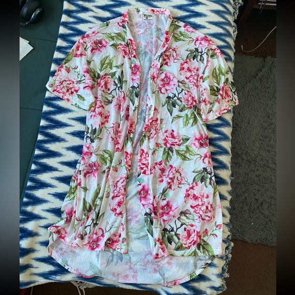 Fit Fab Fun Show Me Your Mumu Floral Robe - Picture 6 of 9